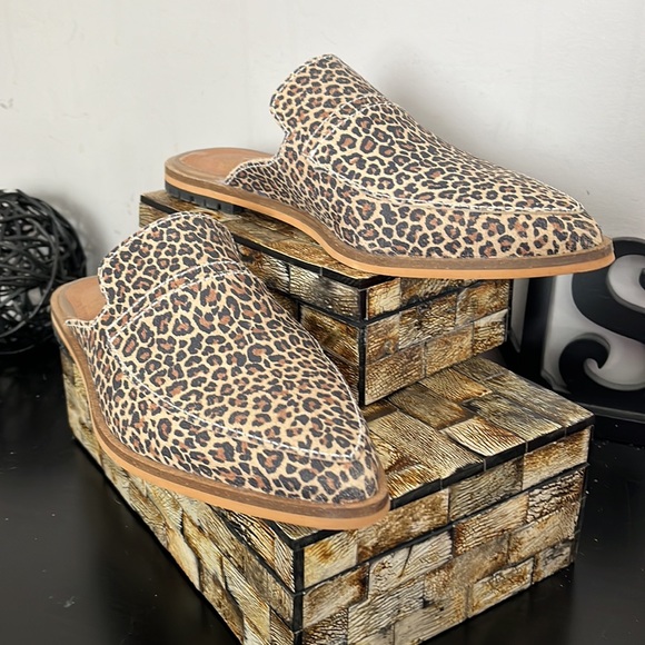 NWT MOS MOSH Doha Animal Print Suede Flat - Size 38 - Picture 3 of 14